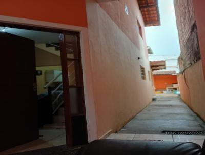 Sobrado para Venda, em Mongagu�, bairro Barigui, 3 dormit�rios, 1 banheiro, 2 su�tes, 2 vagas