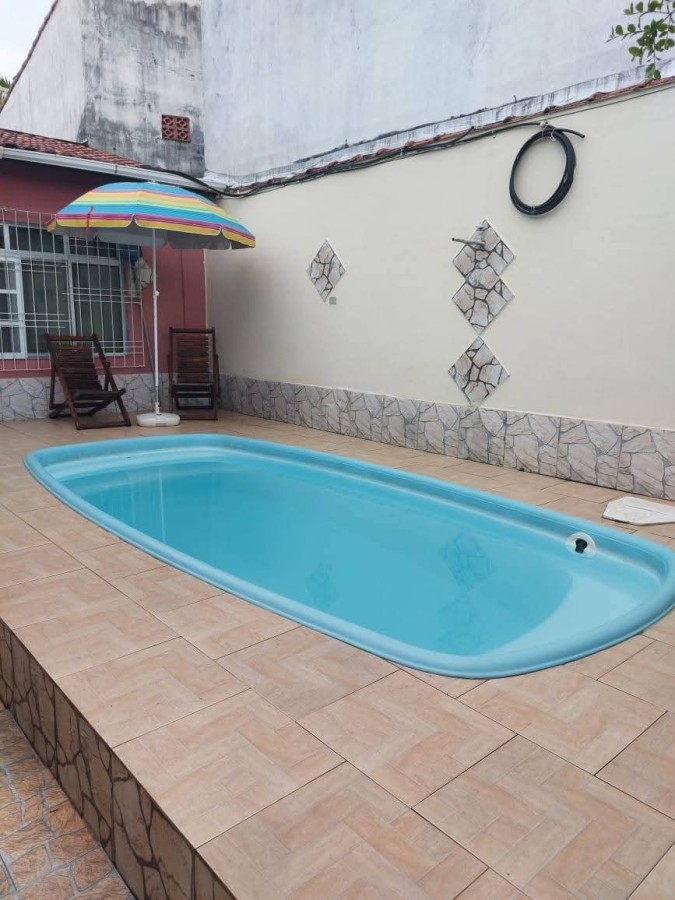 Casa para Venda, em Itanha�m, bairro Balne�rio Gaivota, 3 dormit�rios, 4 banheiros, 8 vagas