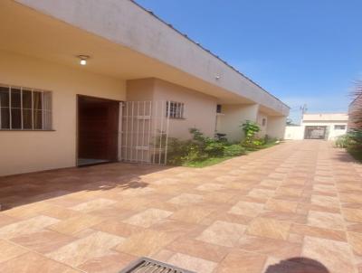 Casa para Venda, em Itanhaém, bairro Cibratel 2, 2 dormitórios, 1 banheiro, 1 suíte, 1 vaga