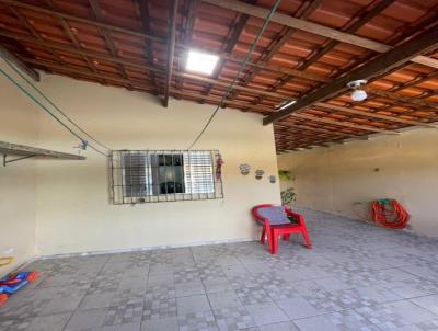 Casa para Venda, em Itanham, bairro Jardim Ivoty, 2 dormitrios, 1 banheiro, 1 sute, 2 vagas